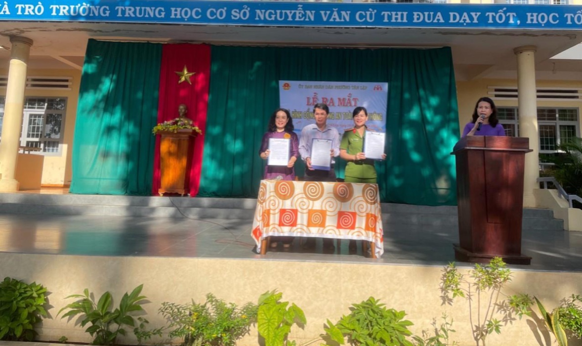 ký kết